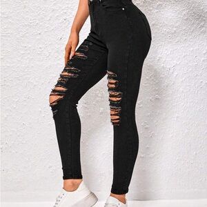 Skinny Black Ripped Jeand